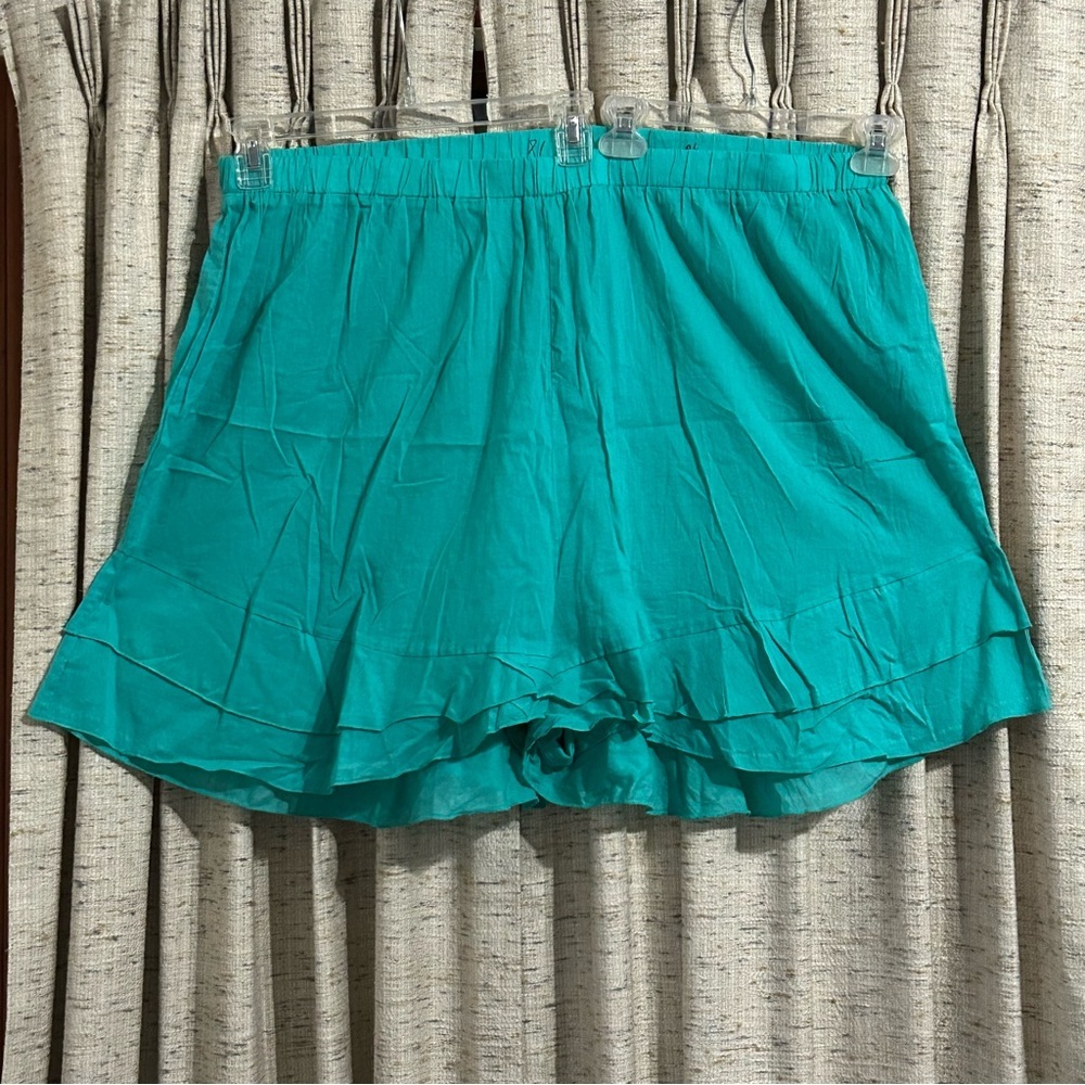 Boohoo Plus Size Cotton Flippy Beach Shorts - 24
